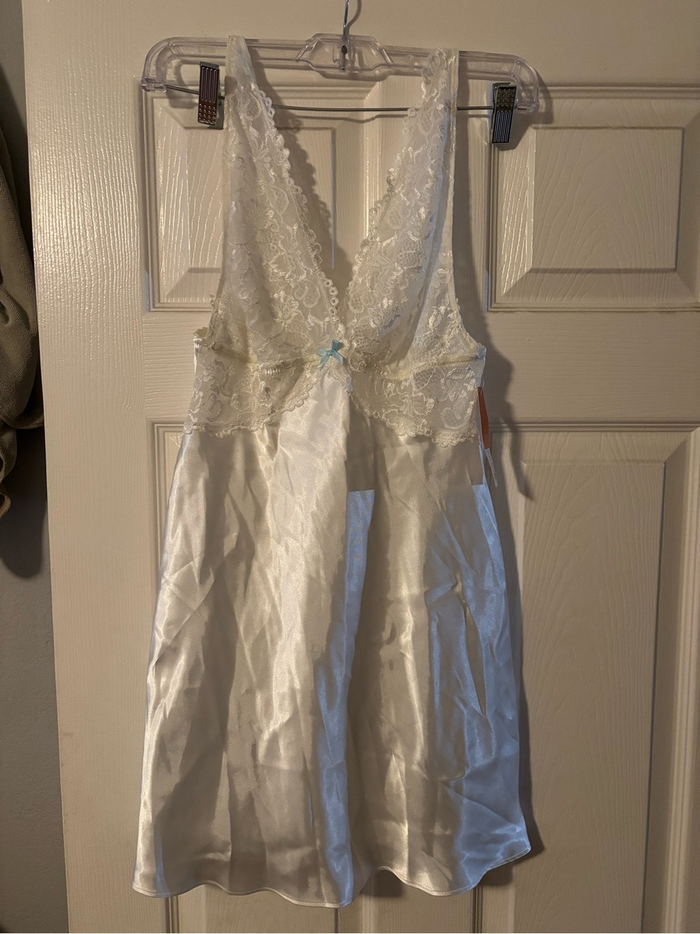 Vintage Lace-Trim Satin V-Neck Chemise in White